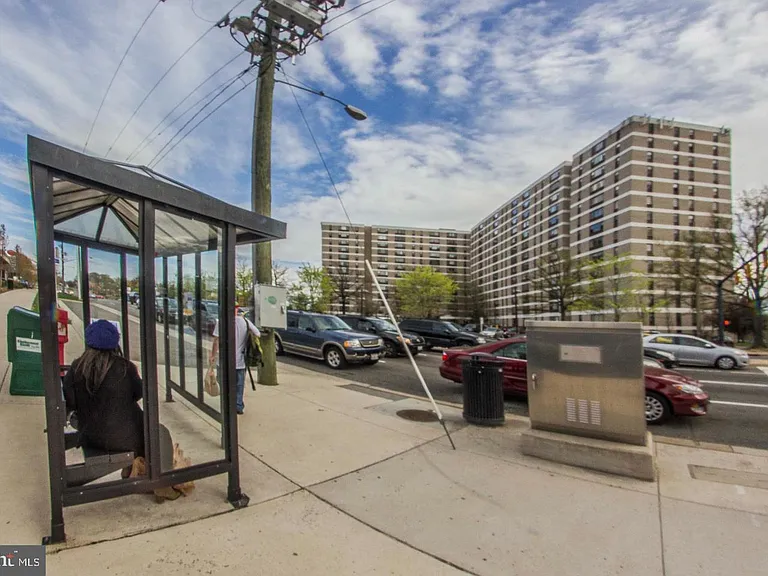 4600 Duke St #701 — Photo 36