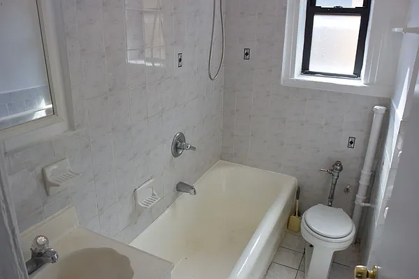 Rented by WRL Realty, LLC | media 12