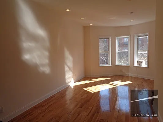 Rented by Highline Residential | media 58