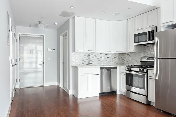 Rented by AmeriMutual Mortgage | media 22