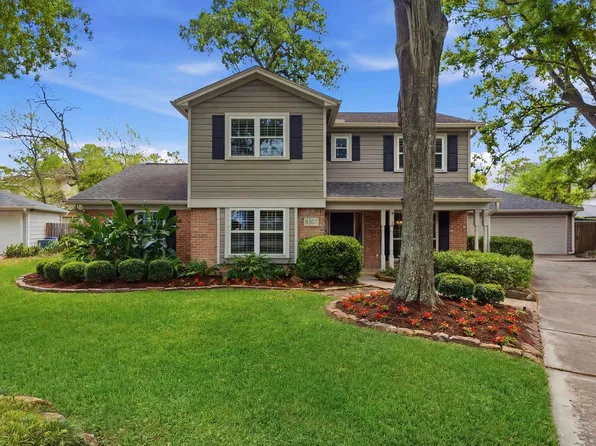 8307 Creekstone Cir, Houston, TX 77055