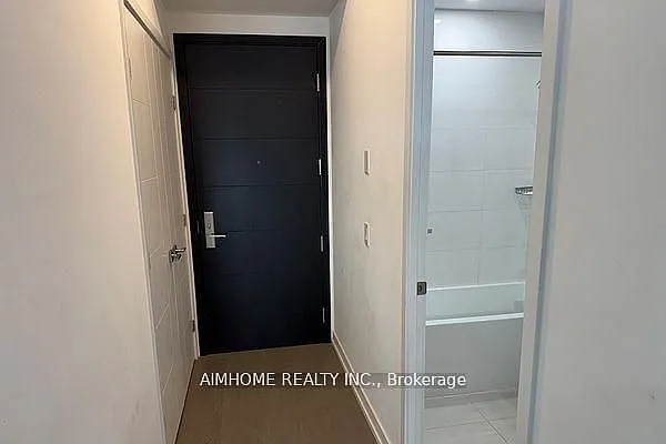 488 University Ave #5103 — Photo 8