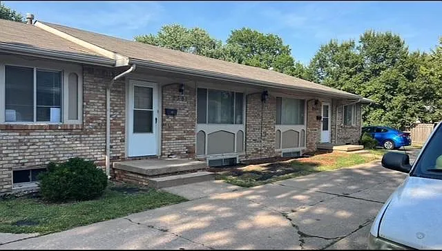 2381 S Erie St — Photo 1