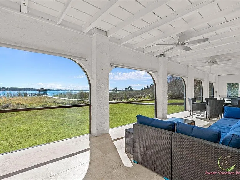 14182 Lake Mary Jane Rd — Photo 4