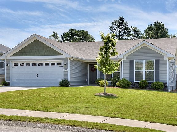 4th image of 220 Baylor Dr