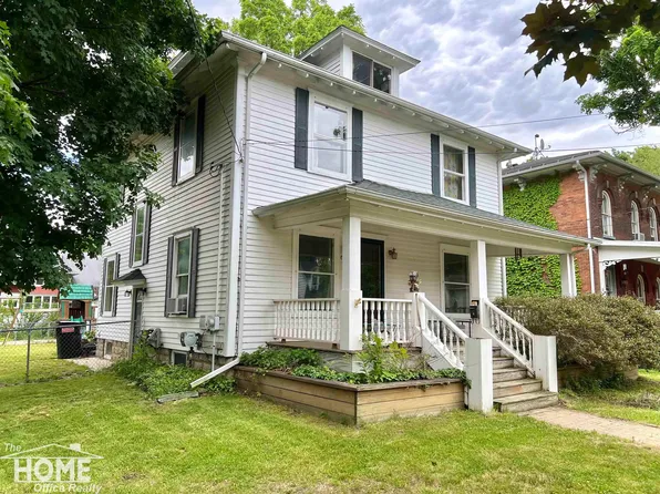 656 N Water St, Owosso, MI 48867