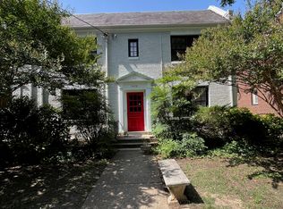 4478 Macarthur Blvd NW APT 2, Washington, DC 20007