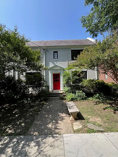 4478 Macarthur Blvd NW #2 Photo 1