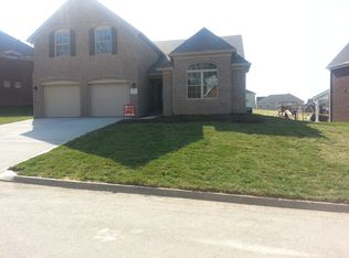 1741 Falcon Pointe Dr, Knoxville, TN 37922