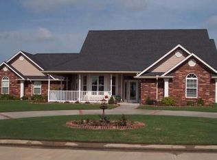 1712 Crestview Ave, Muskogee, OK 74401