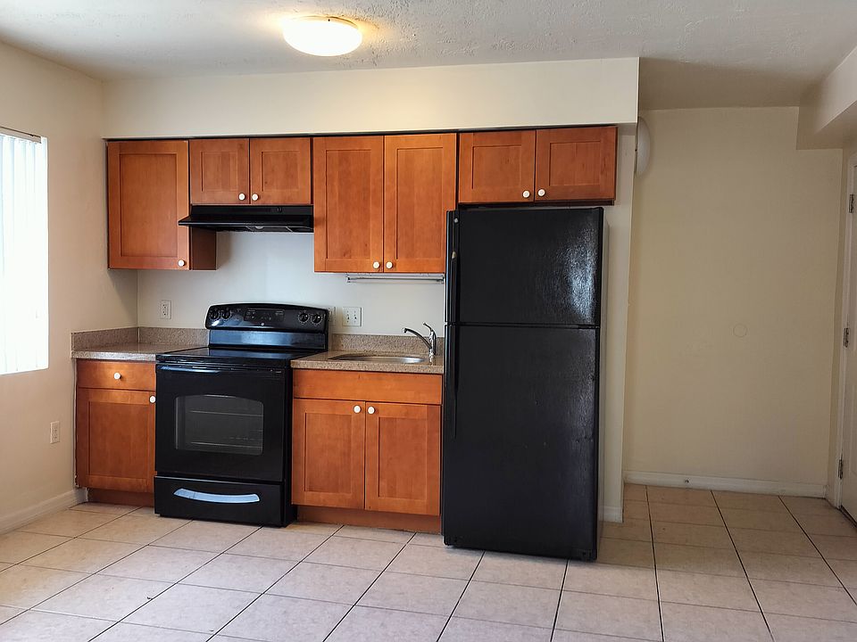 1st image of 471 NW 23rd Ave #41