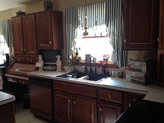 5th image of 11 Topaz Cir