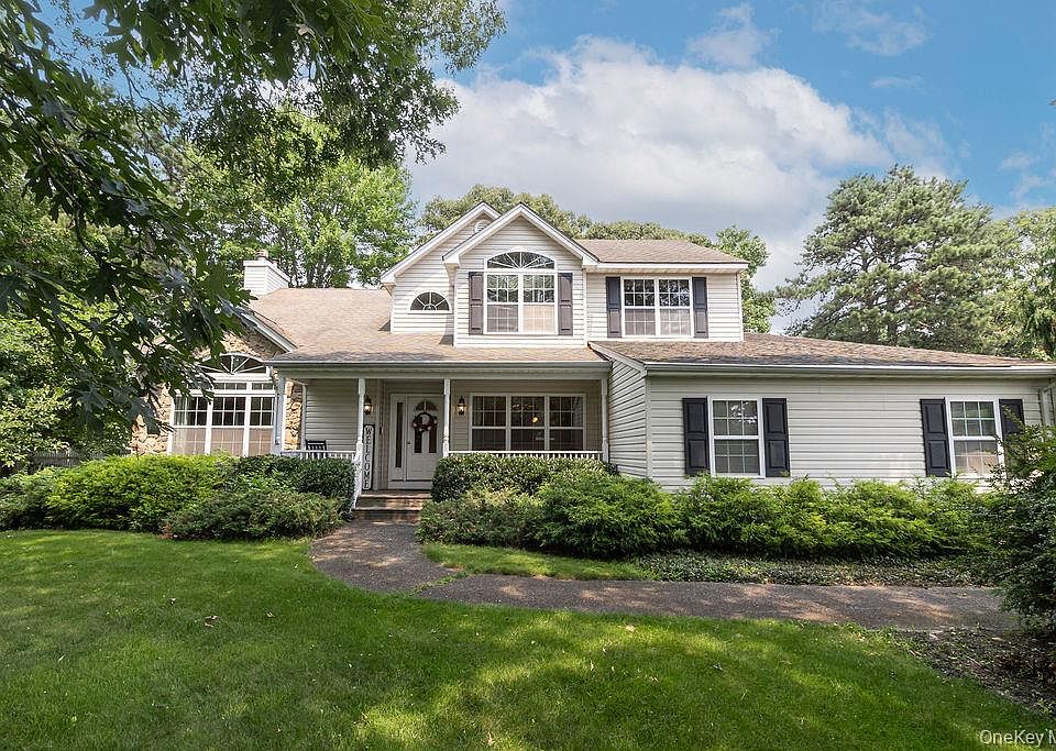 1st image of 65 Betty Ann Drive