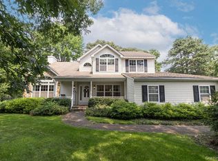 65 Bette Ann Dr, South Setauket, NY 11720