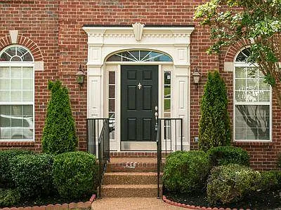 1416 Beech Hollow Ct — Photo 2