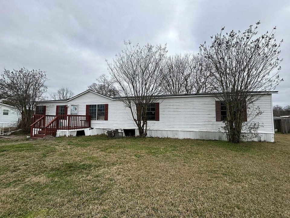 1st image of 32266 Lockslie Dr