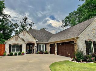 1102 Insignia Way, Longview, TX 75605