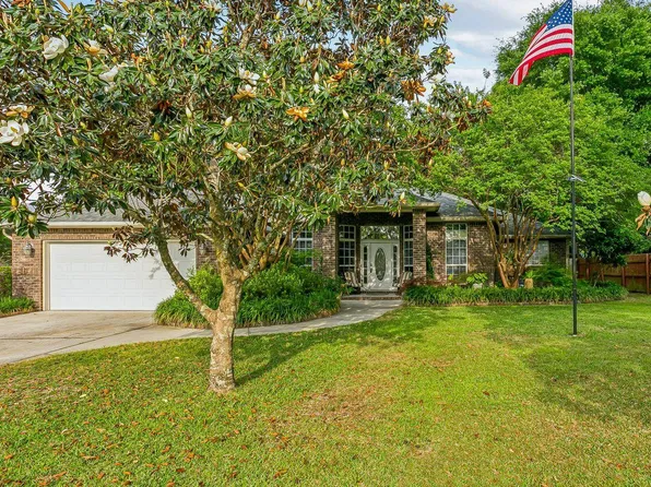 2583 Stormy Cir, Navarre, FL 32566