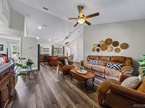 5th image of 1322 W Caracas Ln