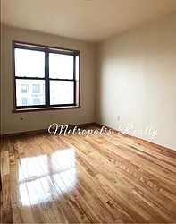 Rented by Metropolis International Realty Inc.