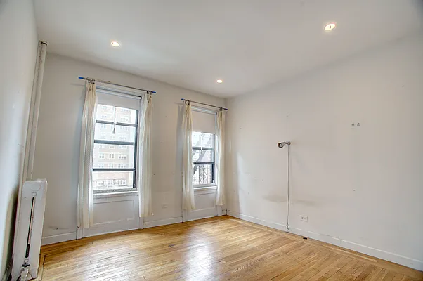 Rented by Corcoran | media 17