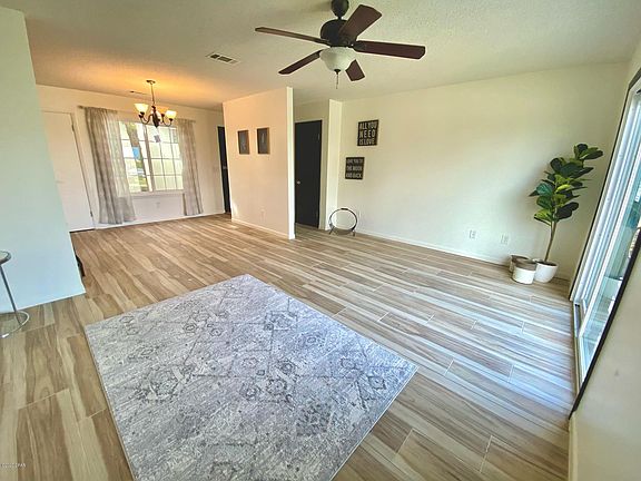 5th image of 627 S Berthe Ave