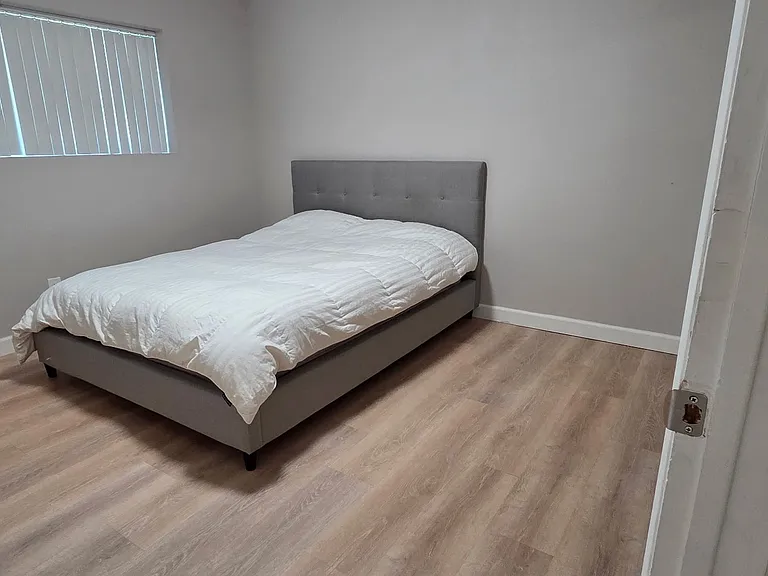 2012 Crandall Dr — Photo 16