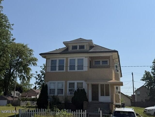 1st image of 2240 Franklin Ave