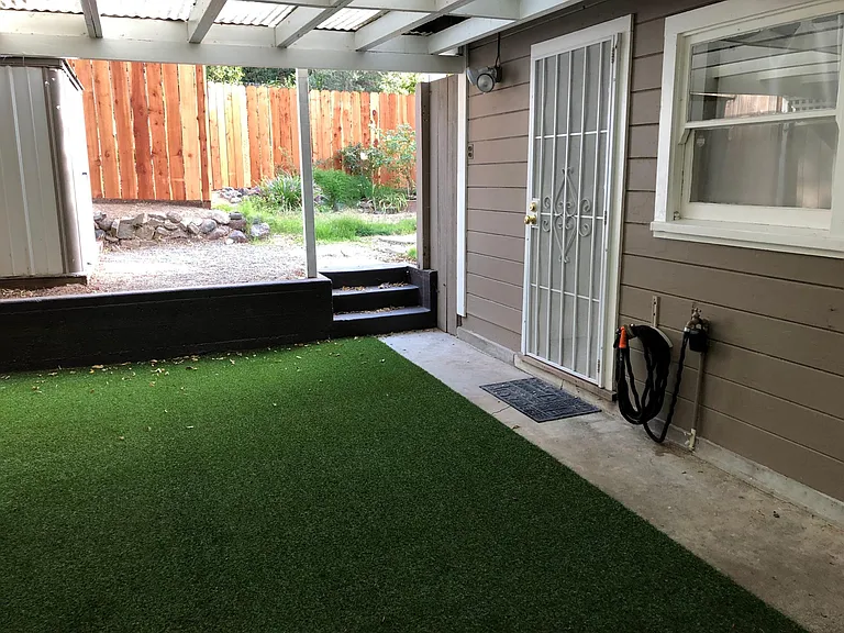 109 Alabama St — Photo 5