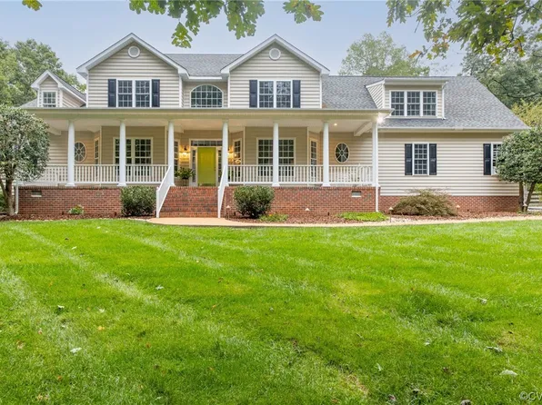 2491 Goodwyn Lake Ct, Powhatan, VA 23139