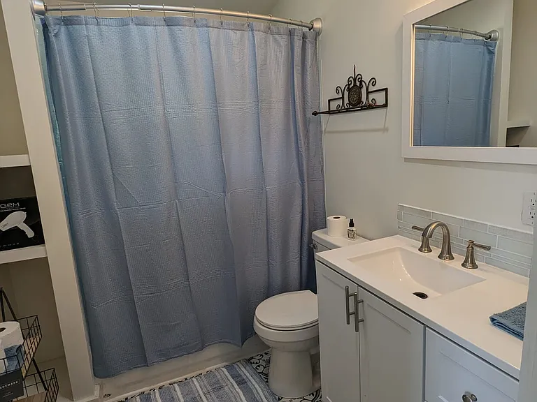 456 Augusta St — Photo 34