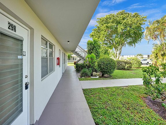 4th image of 298 Chatham O #298