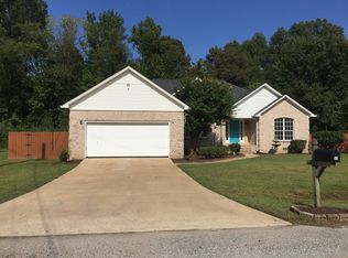 144 Baymeadows Dr, Jackson, TN 38305
