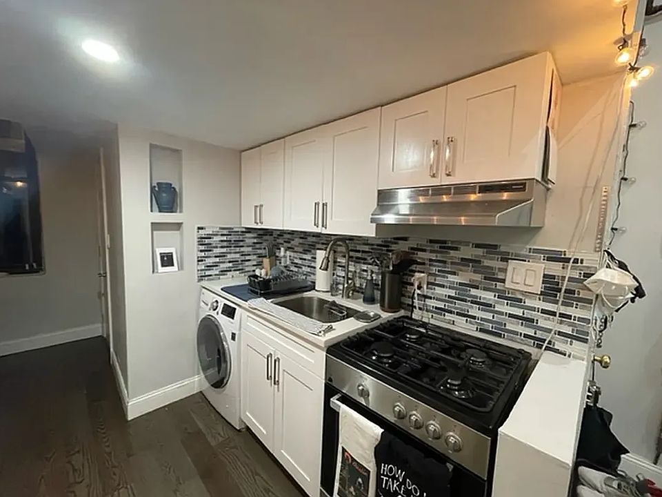 1st image of 310 E 89th St APT 18