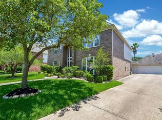 2305 Clawson Falls Ln, Sugar Land, TX 77479