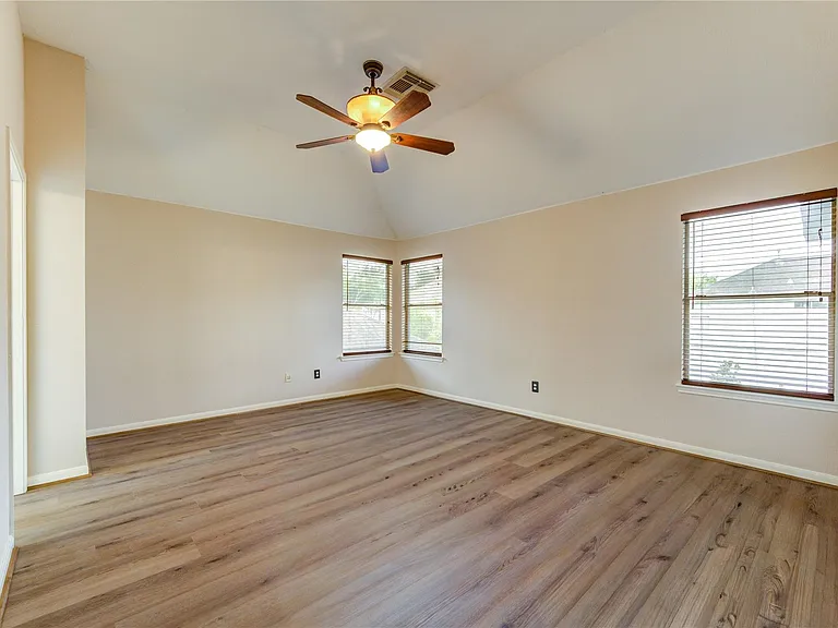 1223 Oak Canyon Ln — Photo 28