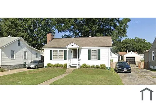 8 Branch St Photo 1