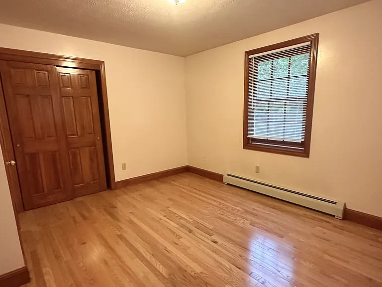 30 Longmeadow Rd — Photo 35