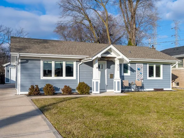 926 S Golf Cul De Sac St, Des Plaines, IL 60016