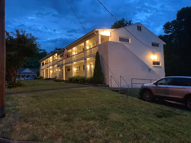 601 Maplewood Ave #A — Photo 9
