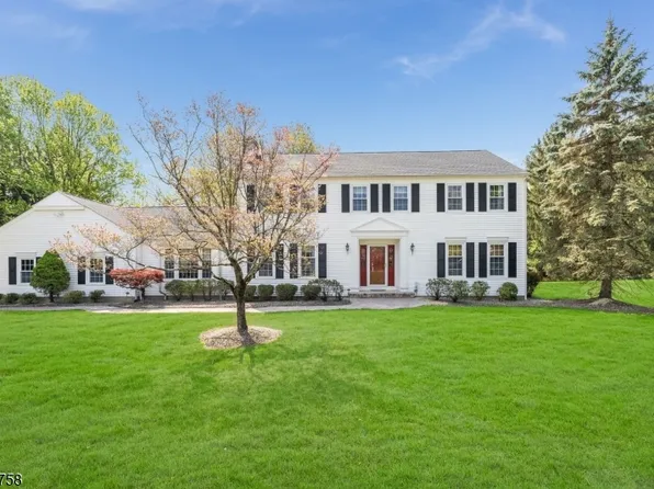 6 Lakeview Ln, Union Twp., NJ 08827