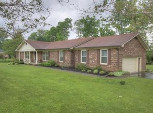 115 Paddock Dr, Nicholasville, KY 40356