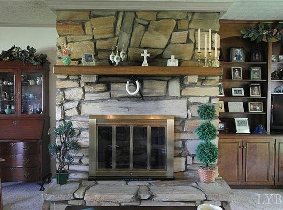 2nd image of 205 Foxhall Dr