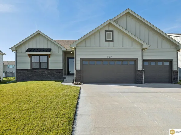 6302 S 200th St, Omaha, NE 68135