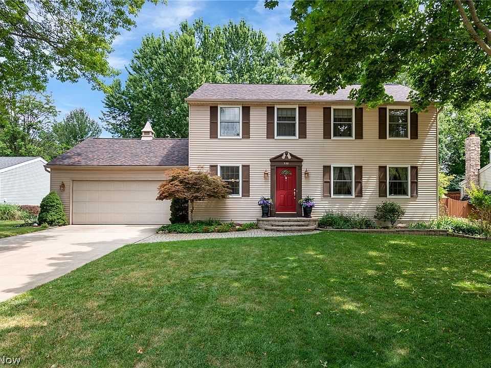 1st image of 559 Berkshire Dr