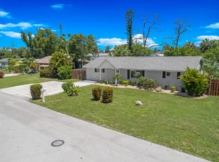 11450 Heidi Lee Ln, Fort Myers, FL 33908