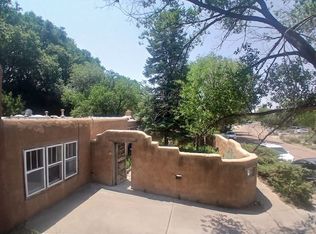 1615 Camino La Canada, Santa Fe, NM 87501