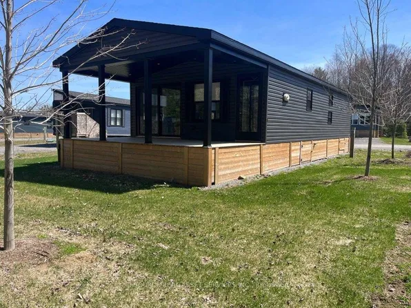 1047 Bonnie Lake Camp Rd #Lkr023, Bracebridge, ON P1L 1W9