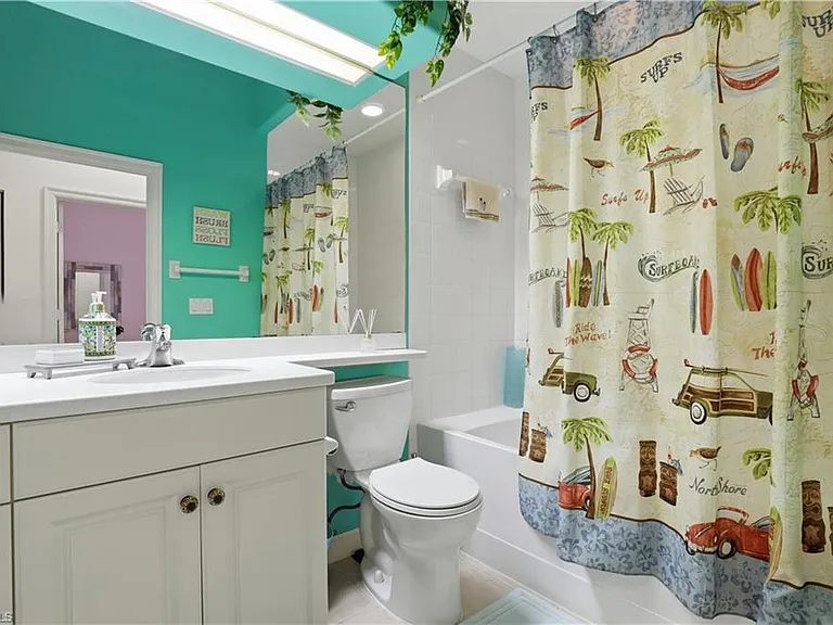 8601 Piazza Del Lago Cir #203 — Photo 15