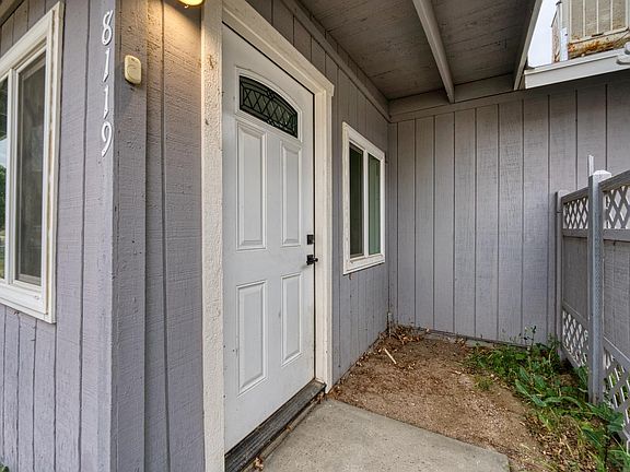 5th image of 8119 Tamarisk Rd